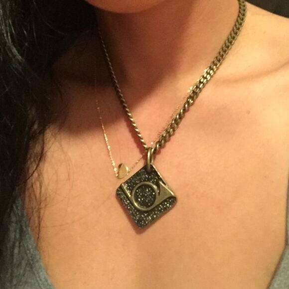 Brushed brass Jewelmint Necklace - Picture 1 of 2